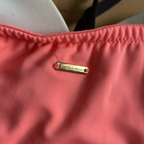 Victoria’s Secret Color Block Bandeau One Piece - Picture 8 of 10